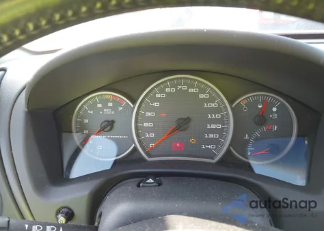 2004 Pontiac Grand Prix Gt2 from USA, damaged, VIN 2G2WS542441301138